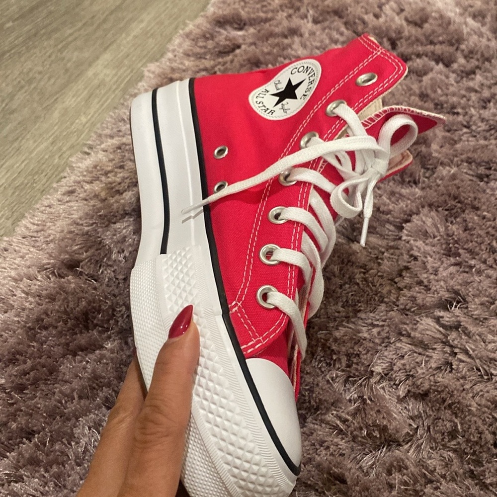 Converse - Picture 5 of 12